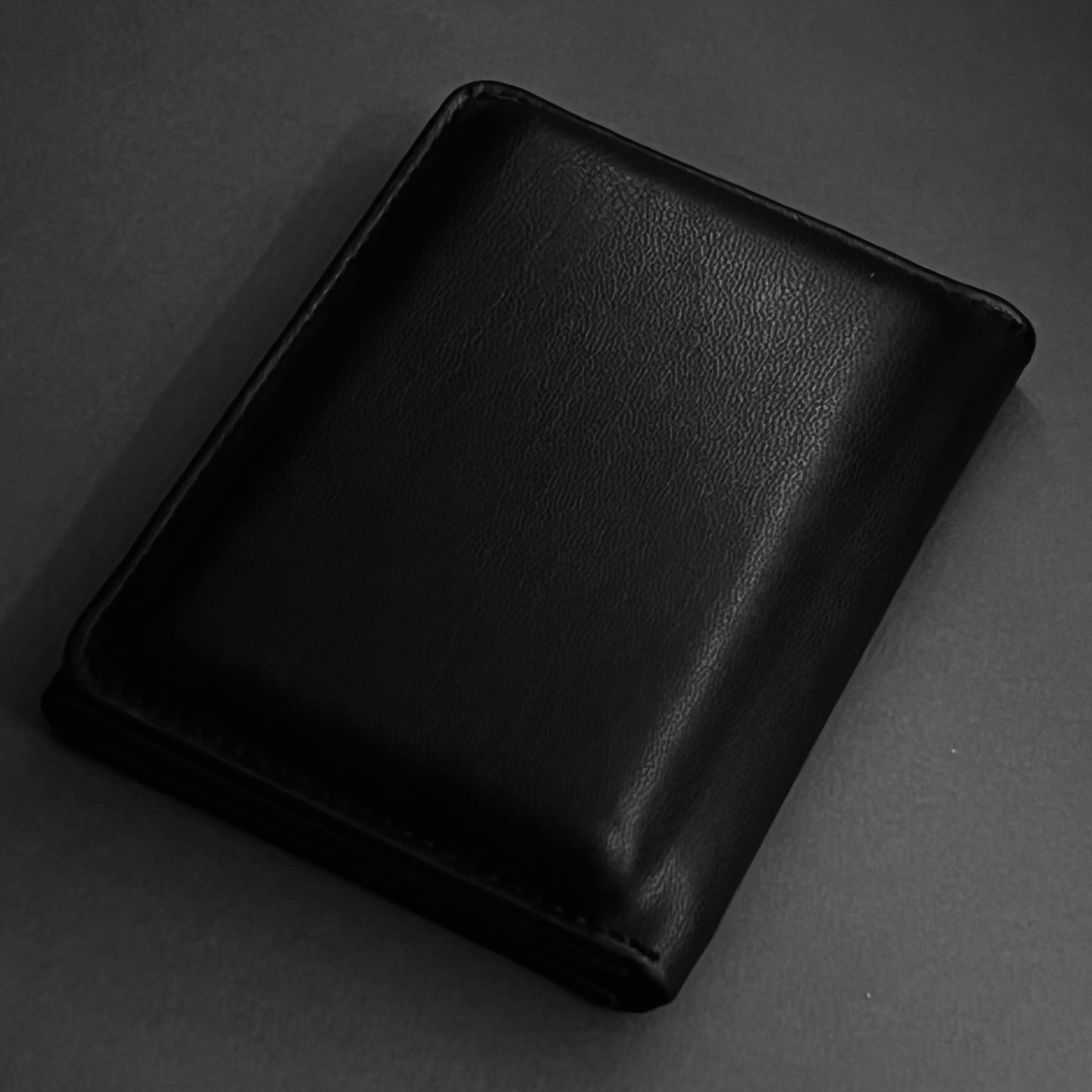 The Black Leather Wallet With powerbank